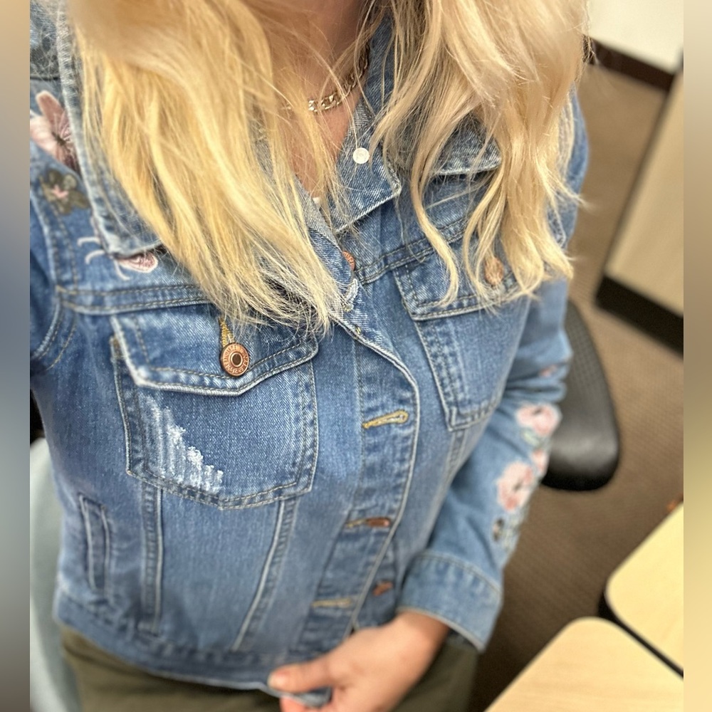 Unique Forever 21 Jean Jacket - Picture 3 of 12